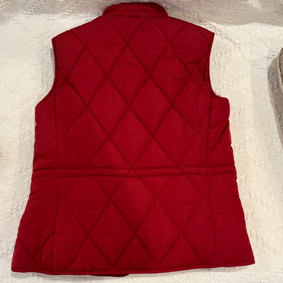 Zara Scarlet Quilted Women's Vest - Picture 2 of 3